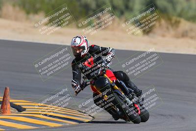 media/Oct-03-2022-Moto Forza (Mon) [[5f077a3730]]/Intermediate Group/Session 2 (Turn 10)/